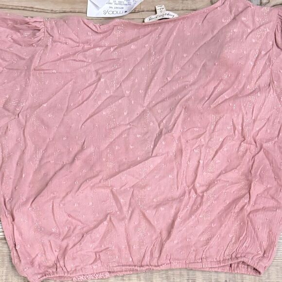 KINGSTON GREY Juniors' Swiss-Dot Flutter-Sleeve Top, women’s shirt pink - Picture 5 of 6